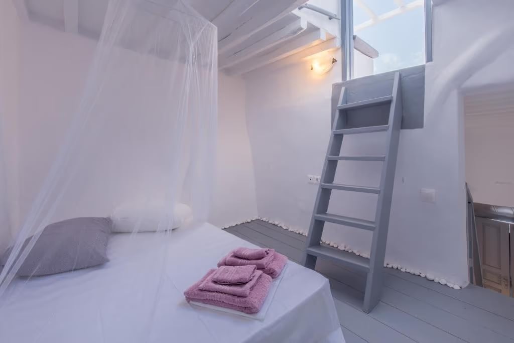 Milena Maisonette