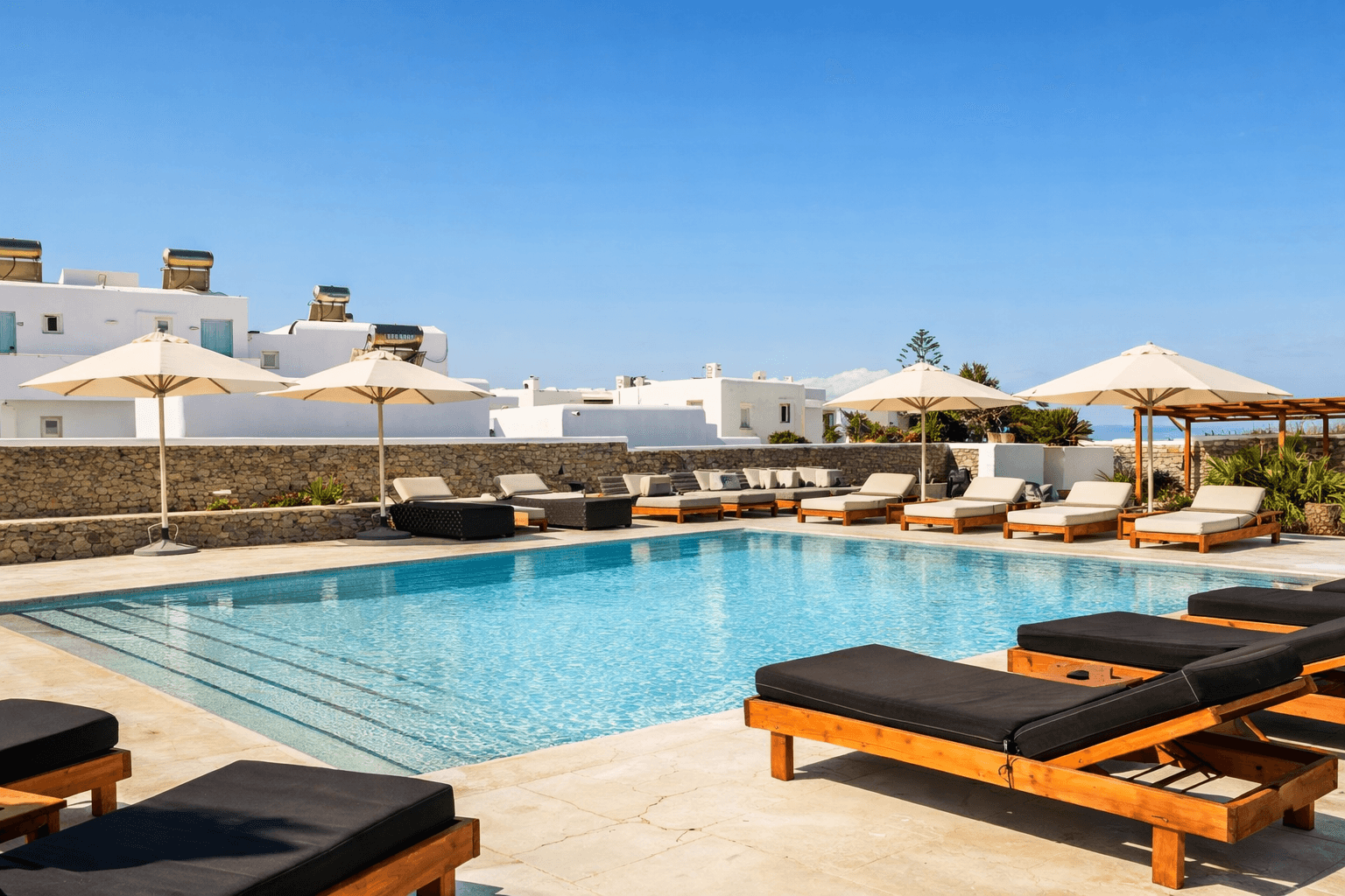 Mykonos Ocho 