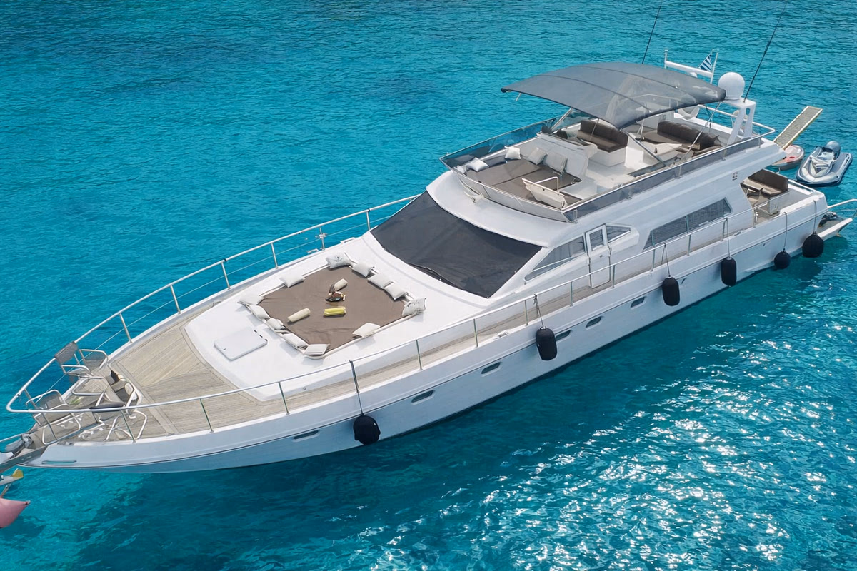 Ferretti 58/64